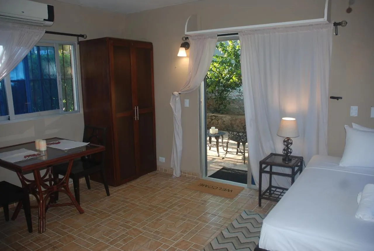 E&J Boutique Residences Sosúa 3*,